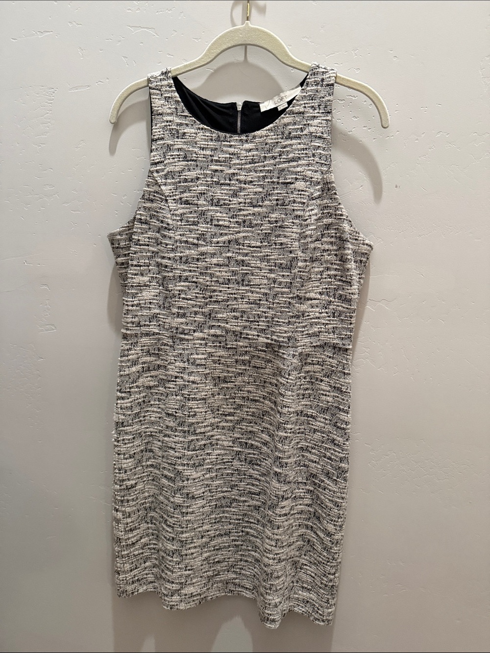 LOFT Black and White Textured Sleeveless Shift Dress